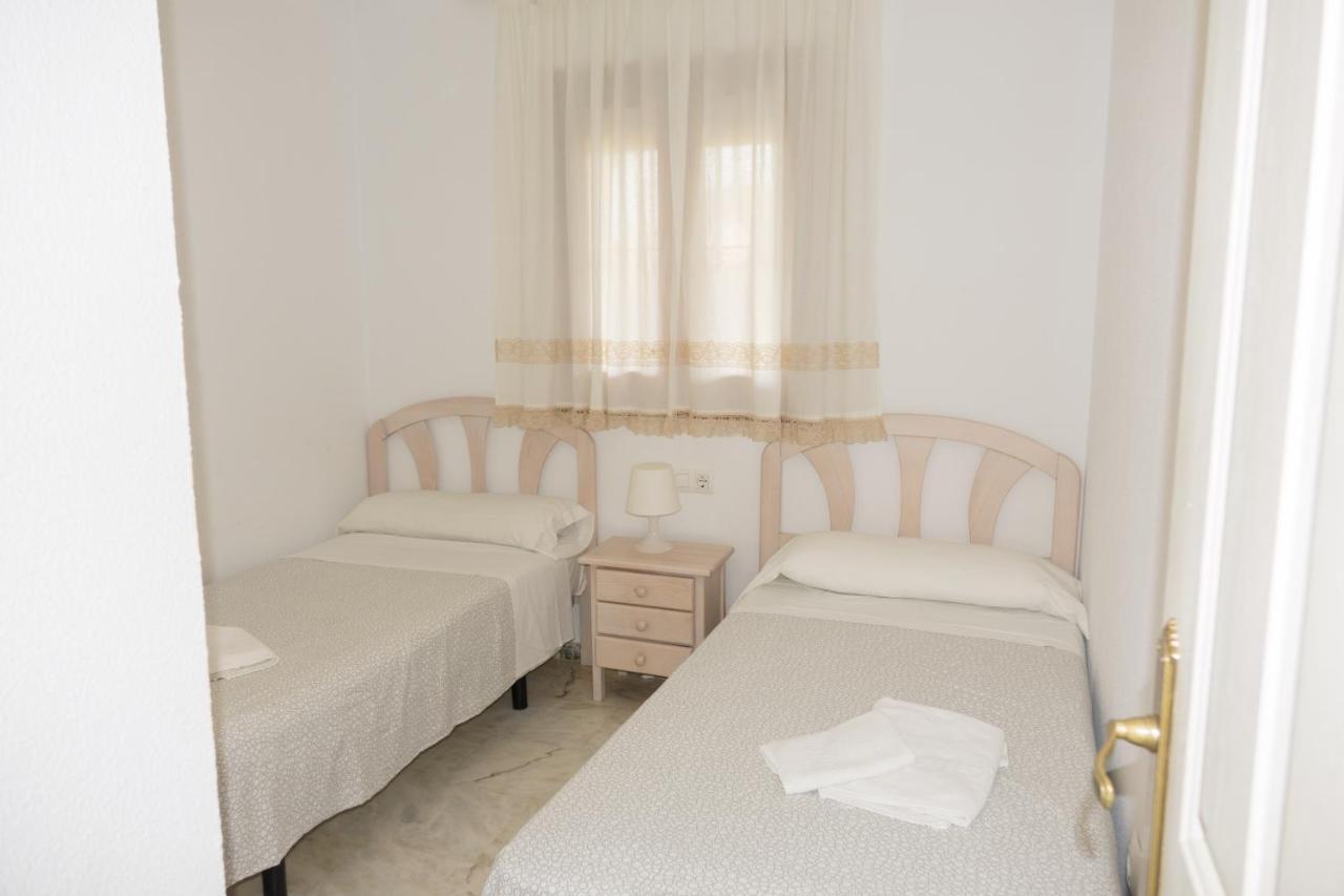 Apartamento Pink Mariposas Chiclana de la Frontera Eksteriør bilde